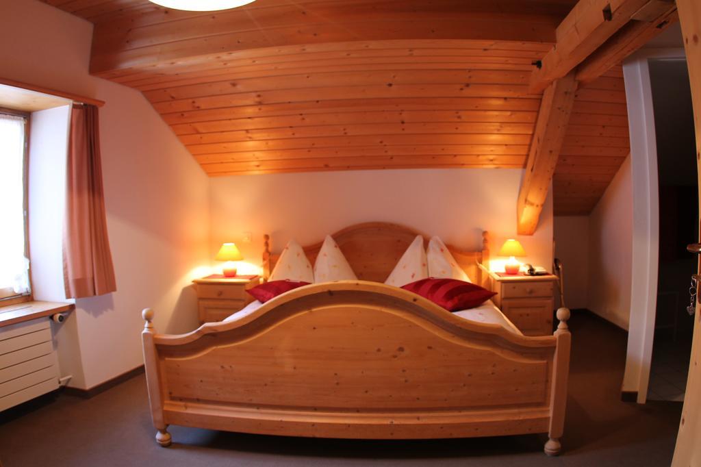 Hotel Albula Berguen Exterior photo